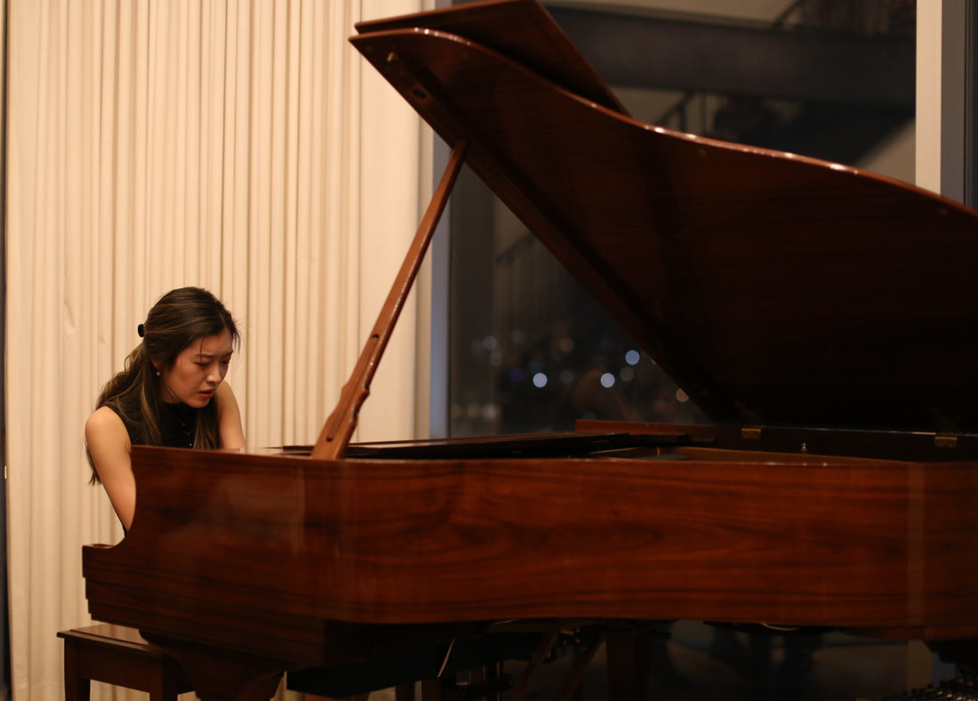 Pianist and MSM Alumna Tianyu Deng Comes Through For International Students [VIDEO]