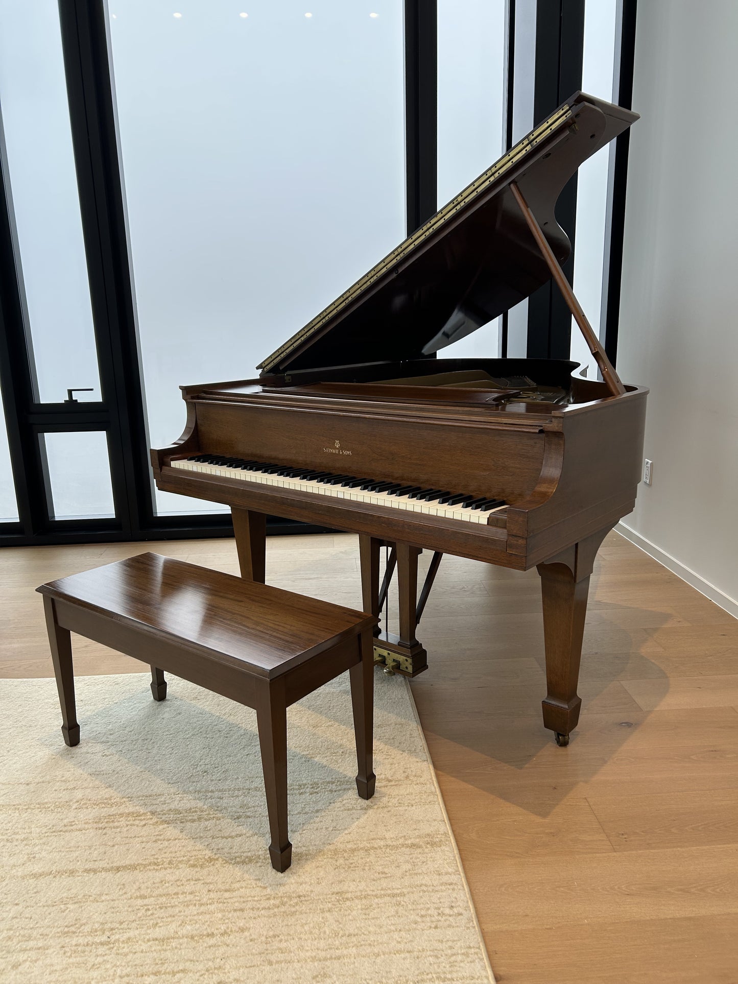 Steinway Model L | Walnut