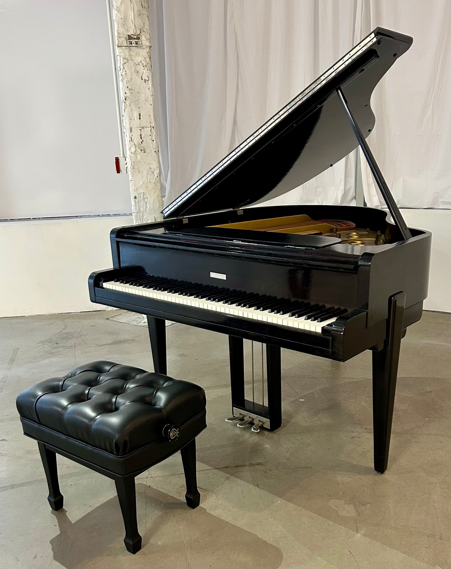 Steinway Model S “Walter Teague” Original “Art Deco” Special Edition