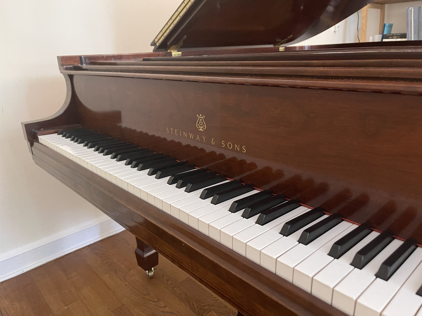 2000 Steinway Grand Piano Model L | Crown Jewel