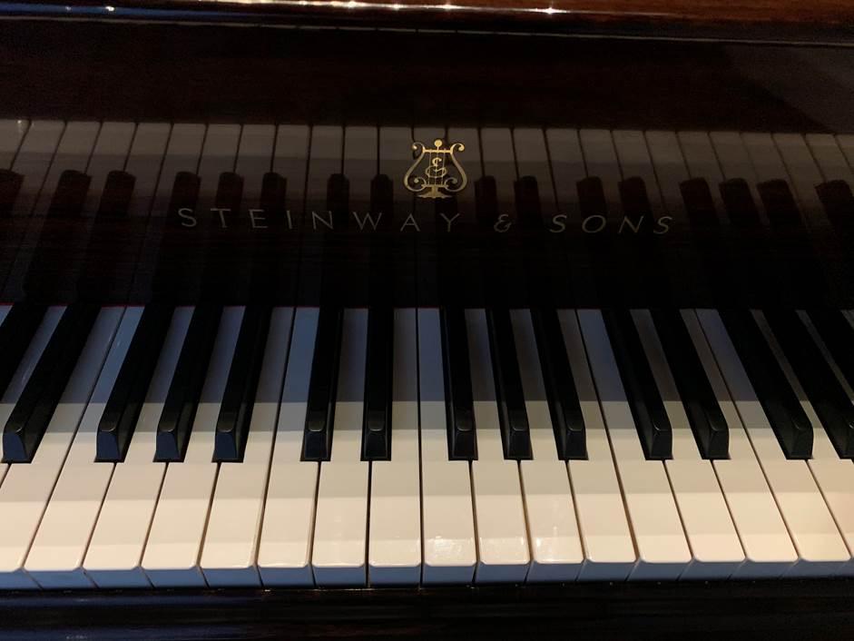 2003 Steinway Grand Piano Model L | Macassar Ebony