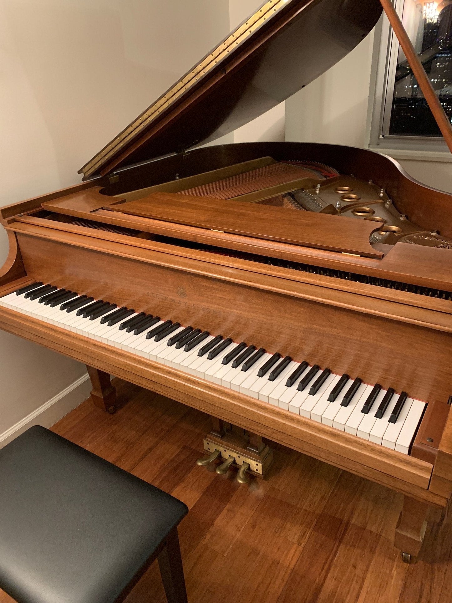 1988 Model S Steinway | NY | Light Tan Wood Grain Finish