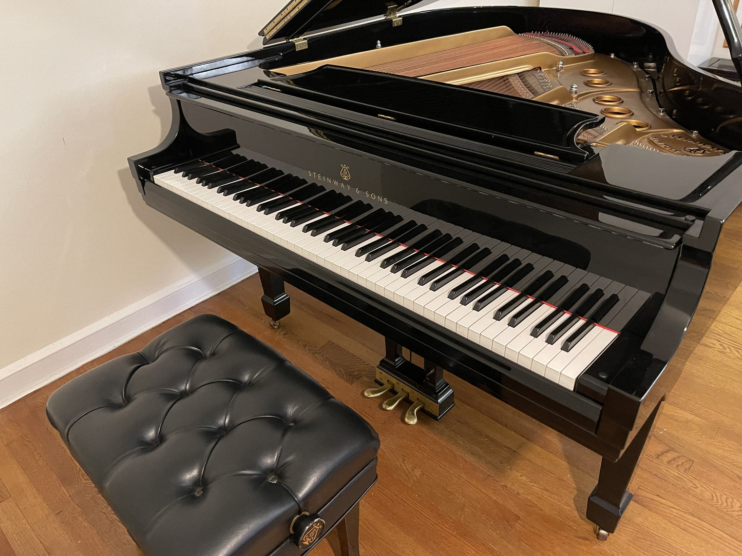 2000 Steinway Grand Piano Model S | High Gloss Ebony with Steinway Signature