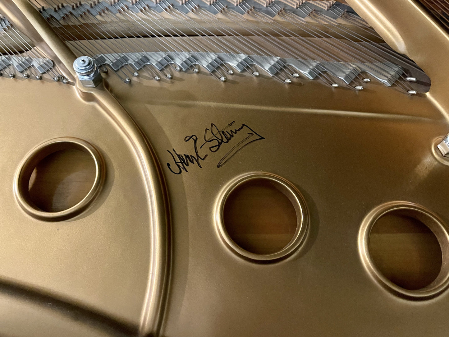 2000 Steinway Grand Piano Model S | High Gloss Ebony with Steinway Signature