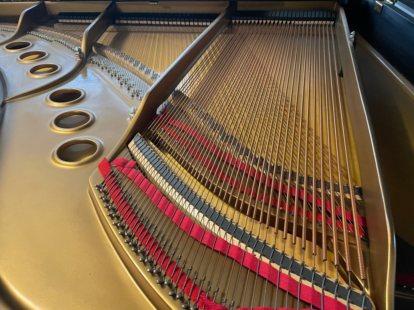 2000 Steinway Model M with Signature | Ebony
