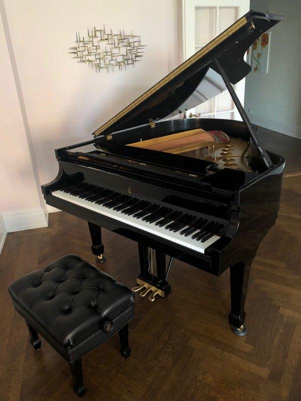 2017 Steinway Model M Spirio Grand Piano