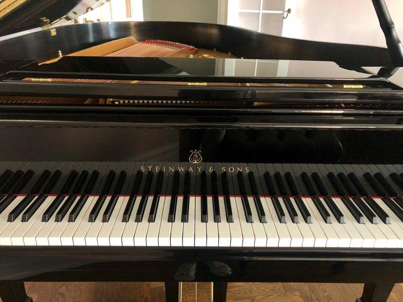 2017 Steinway Model M Spirio Grand Piano