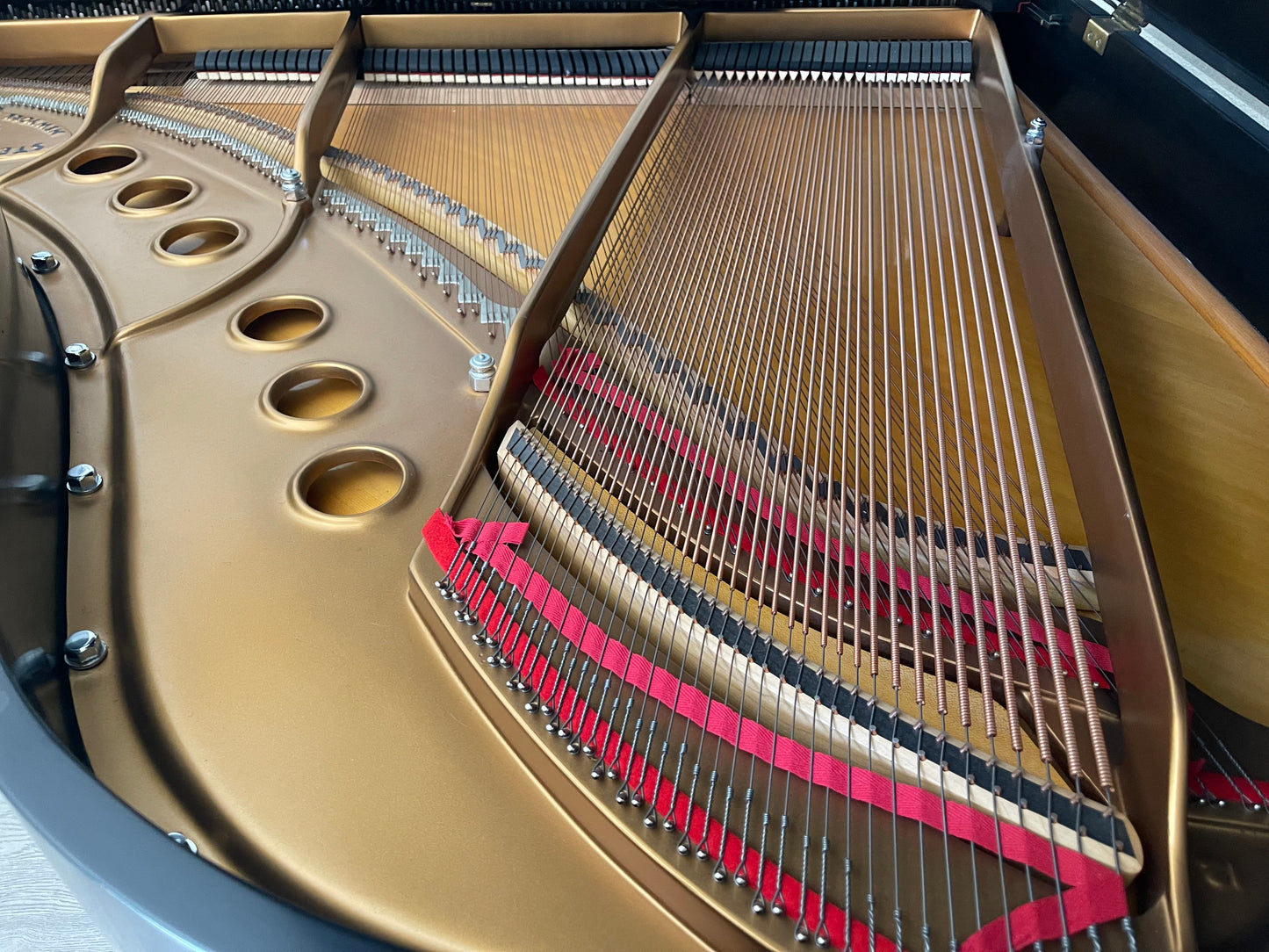 1997 Steinway Grand Piano Model M | Ebony