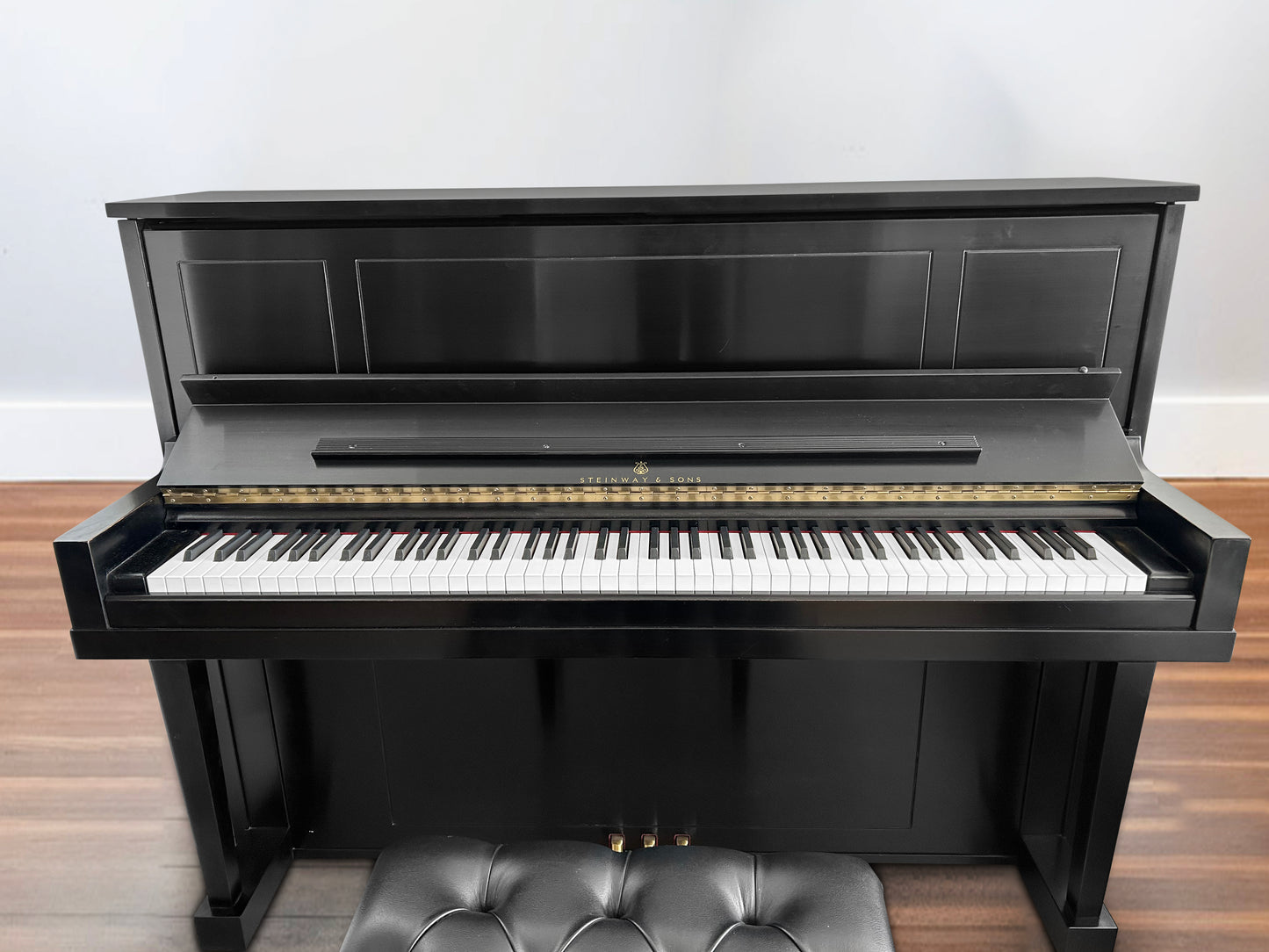 1993 Steinway Upright Model 1098 | Ebony