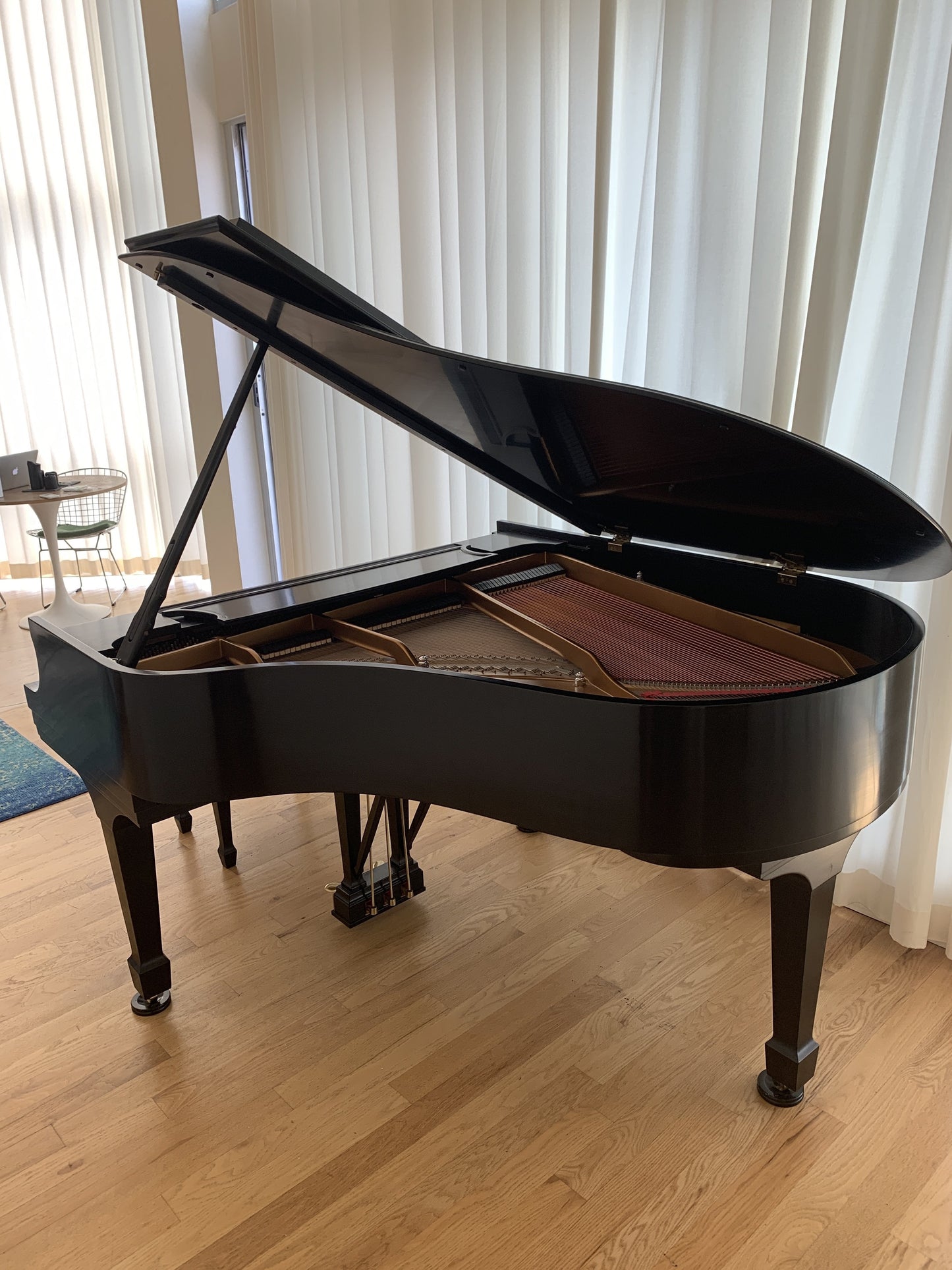 1972 Steinway Grand Piano Model M | Ebony
