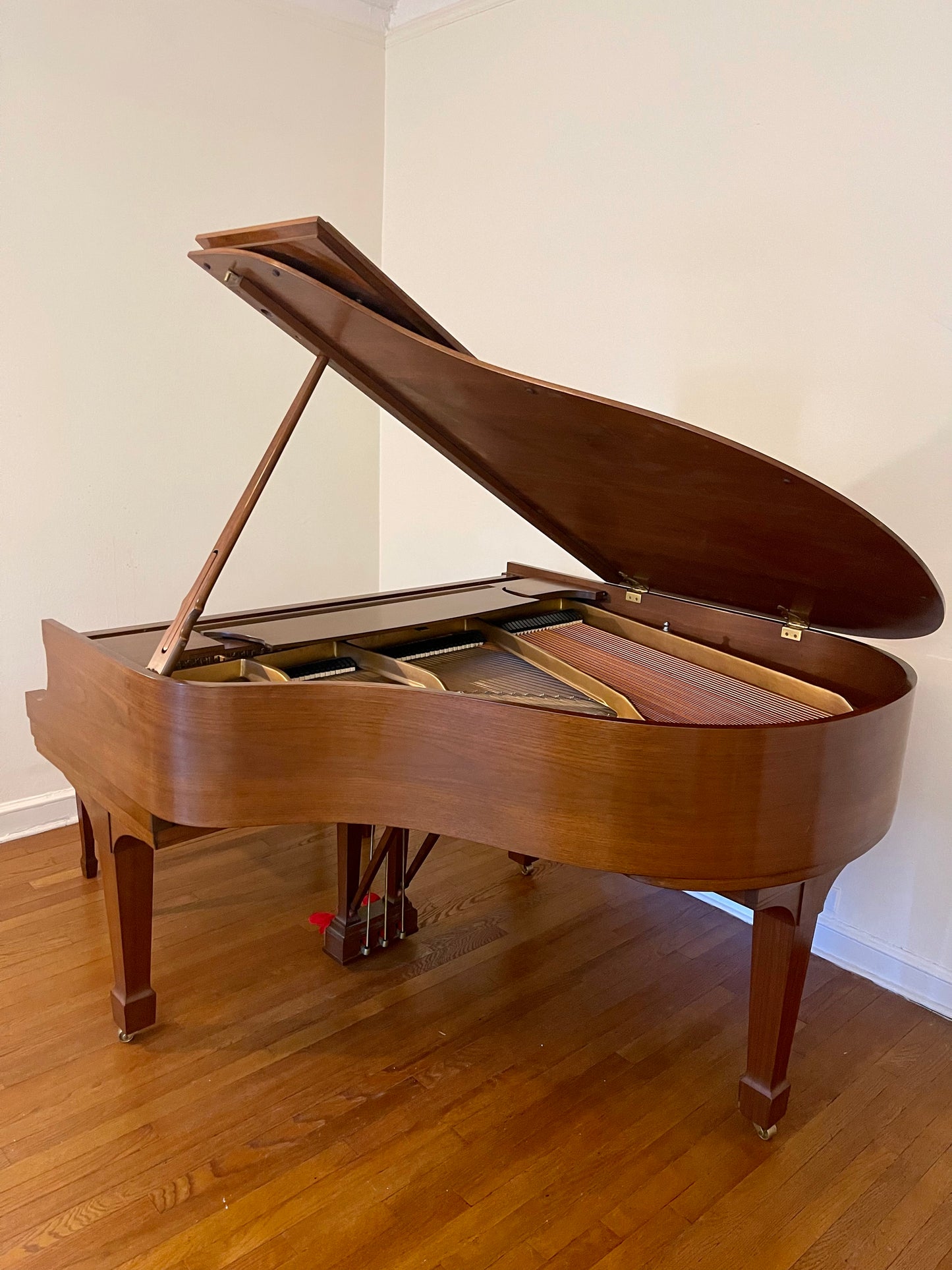 1980 Steinway Grand Piano Model S | Walnut
