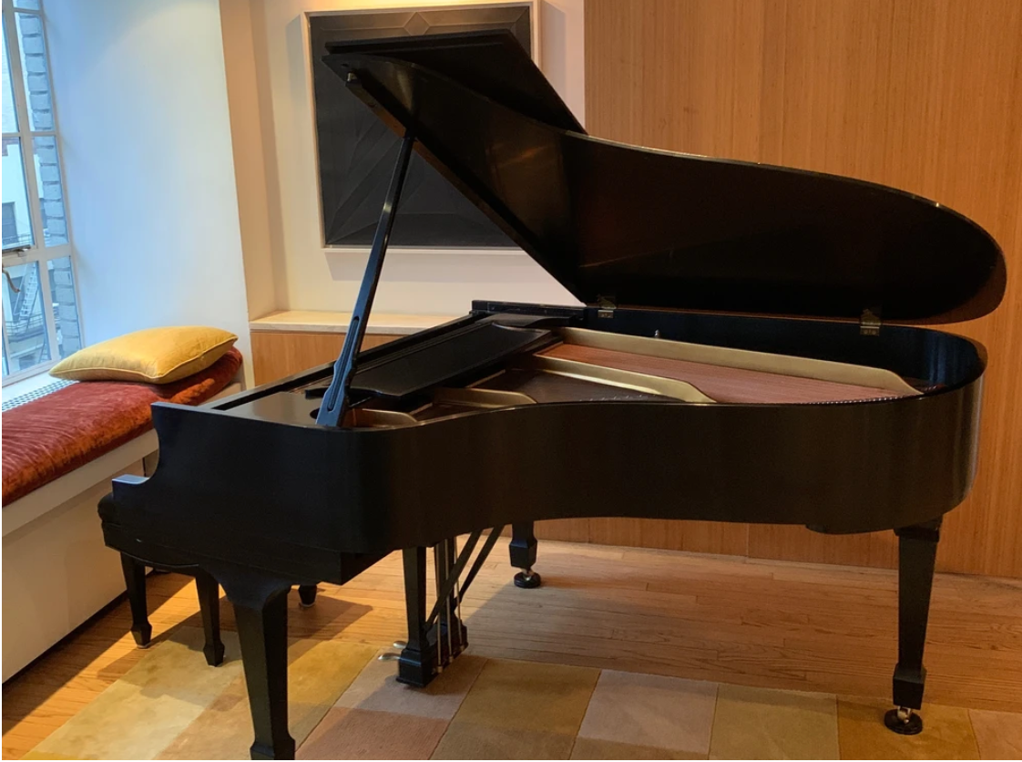 1986 Steinway Model L Pre-Owned | Used