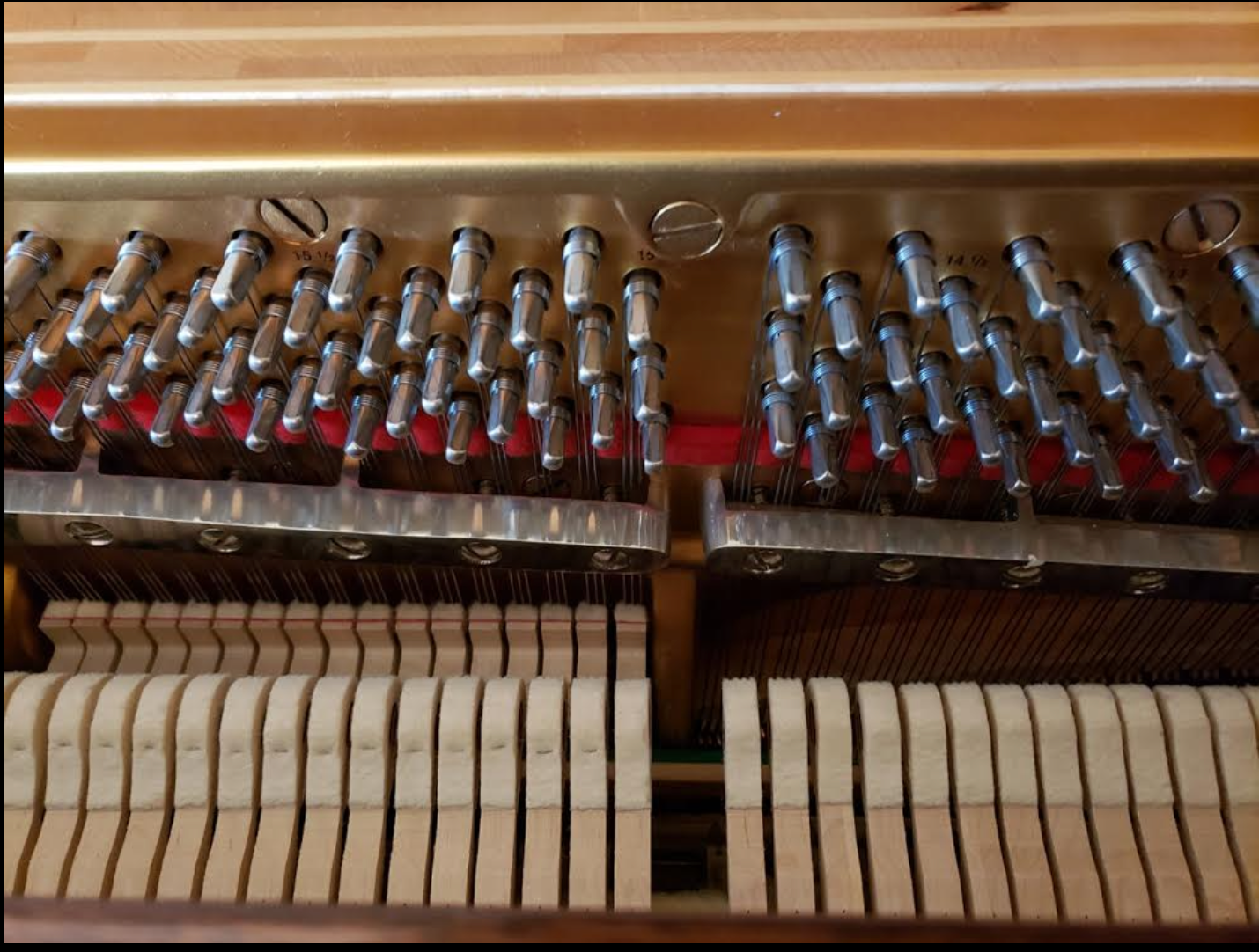 2004 Steinway Upright 1098 Crown Jewel | Walnut