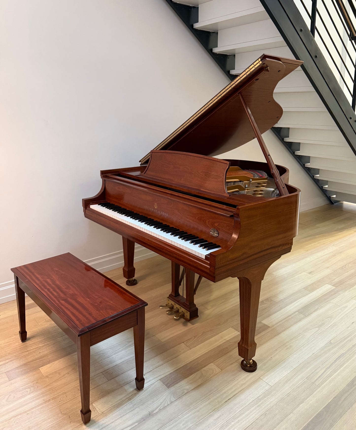 Steinway Model S | Figured Sapele | 1997