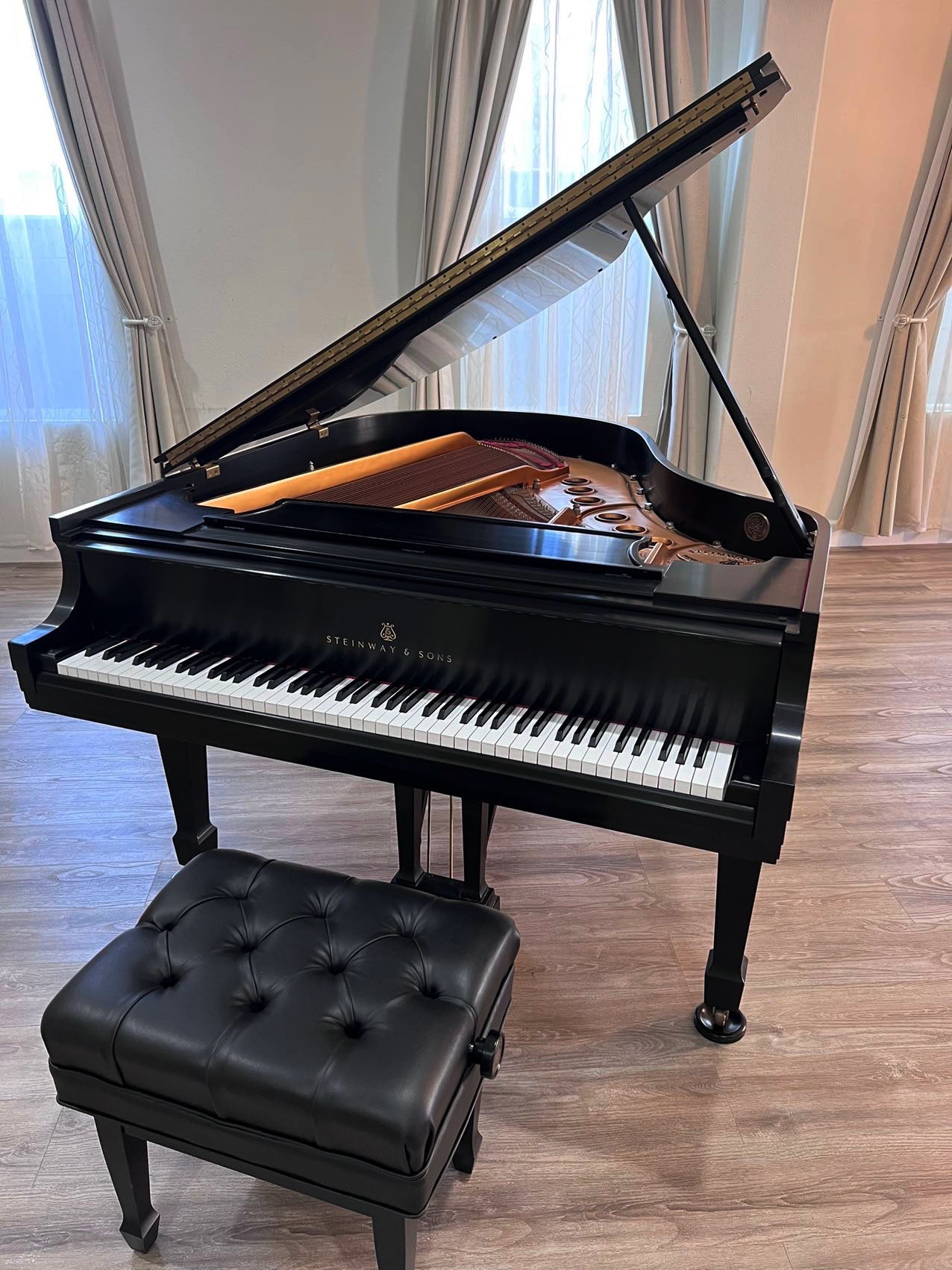 2003 Steinway Model M | Ebony