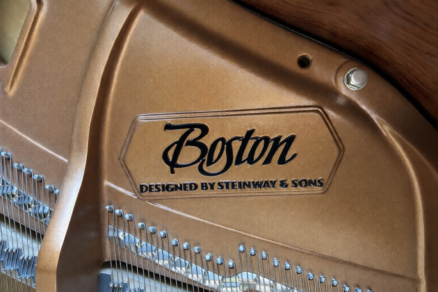 2017 Boston GP-156 | Player System Similar to Spirio