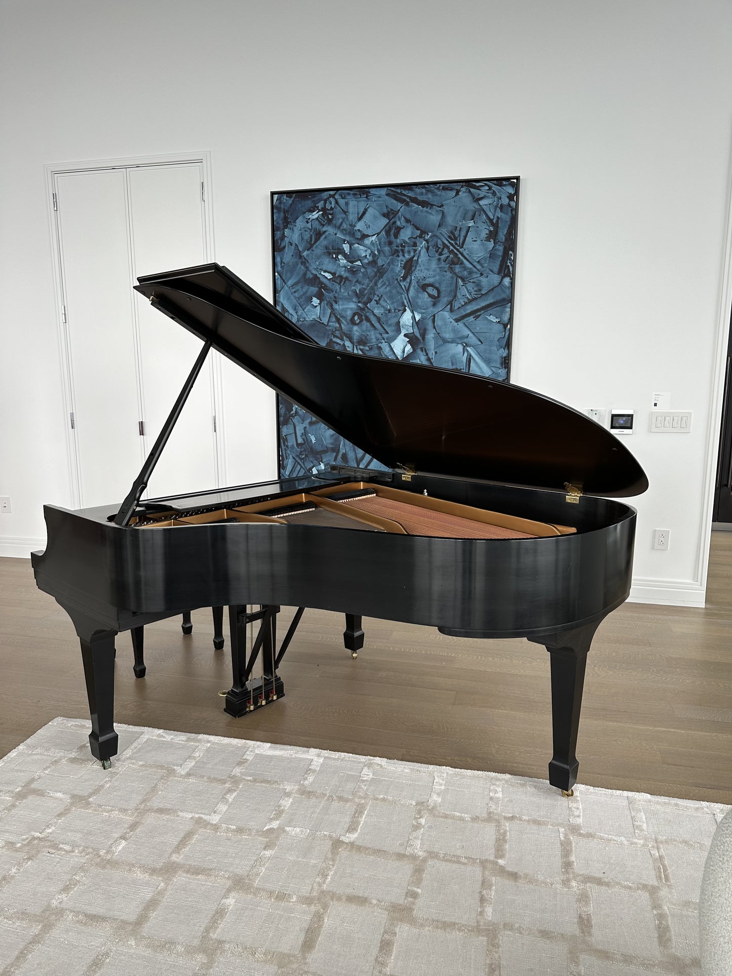 1996 Steinway Model L | Ebony