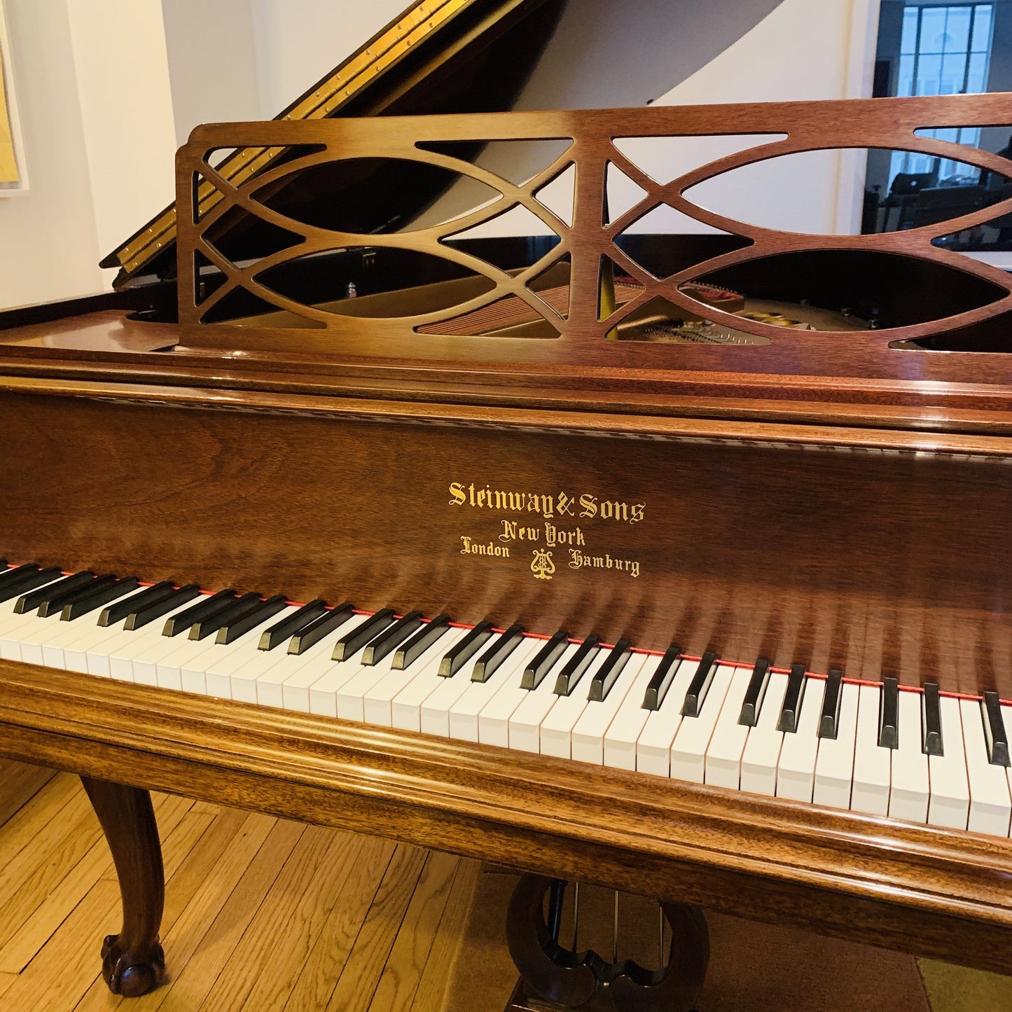 Steinway Model M Piano | Limited "Heirloom" Edition Sold at Steinway NYC Showroom in 2005