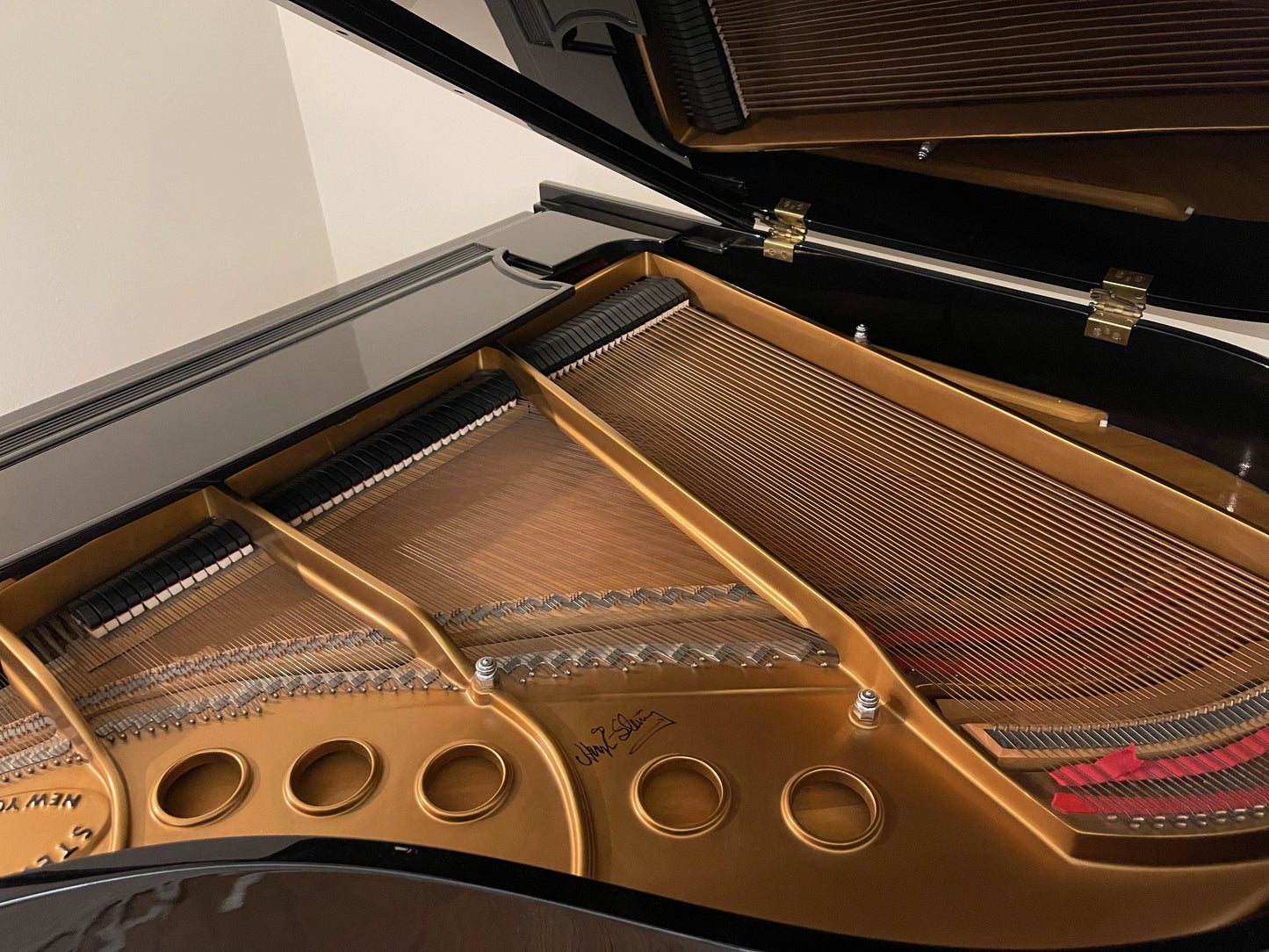 2000 Steinway Grand Piano Model S | High Gloss Ebony with Steinway Signature