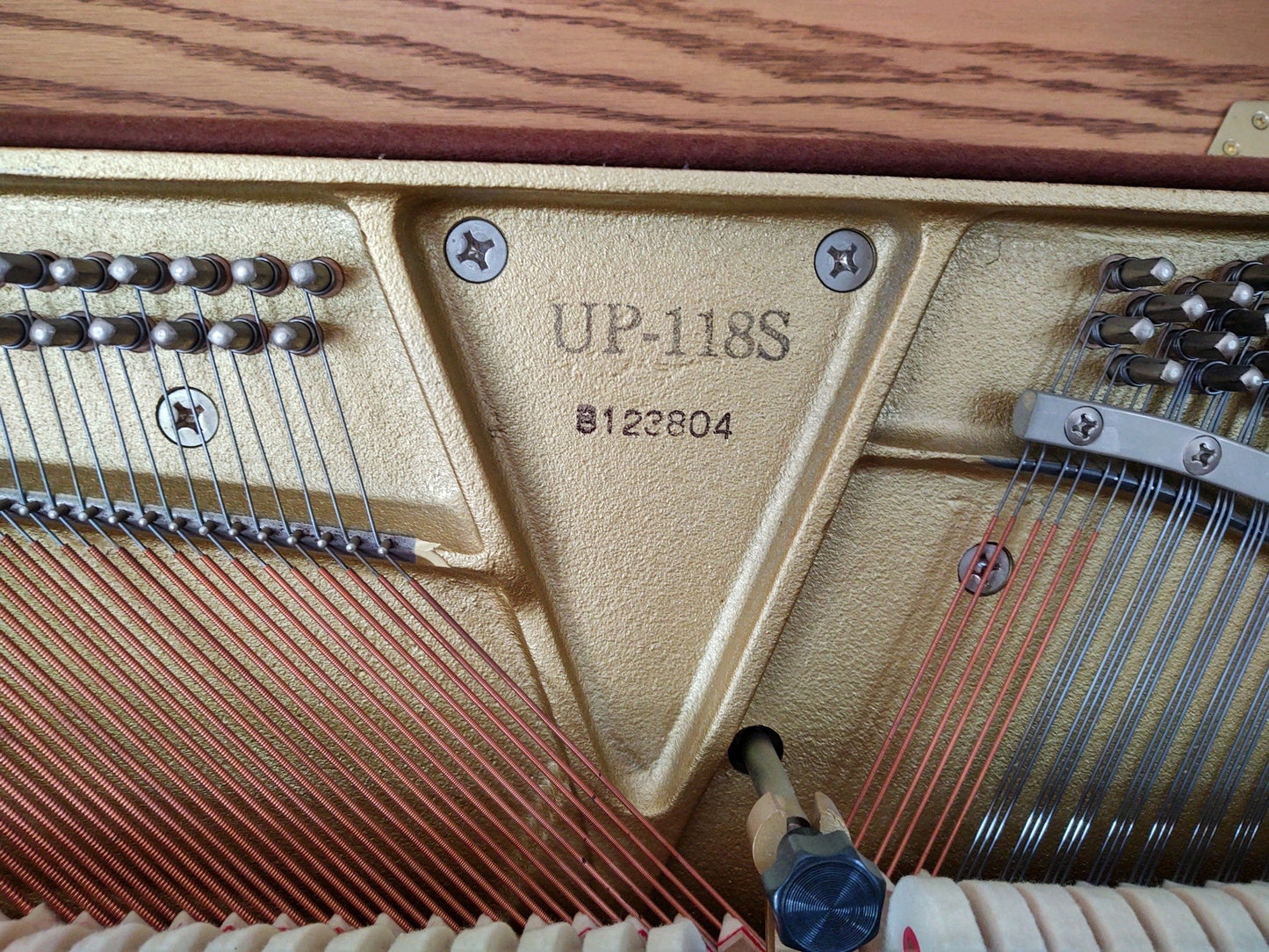 Boston Upright UP118 | Sold New in 2000