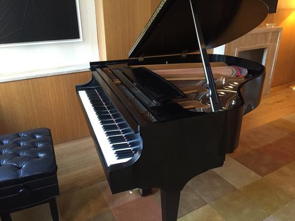 Steinway model S for sale
