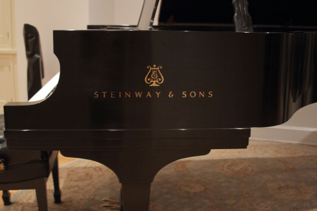 Steinway Concert Grand Piano logo