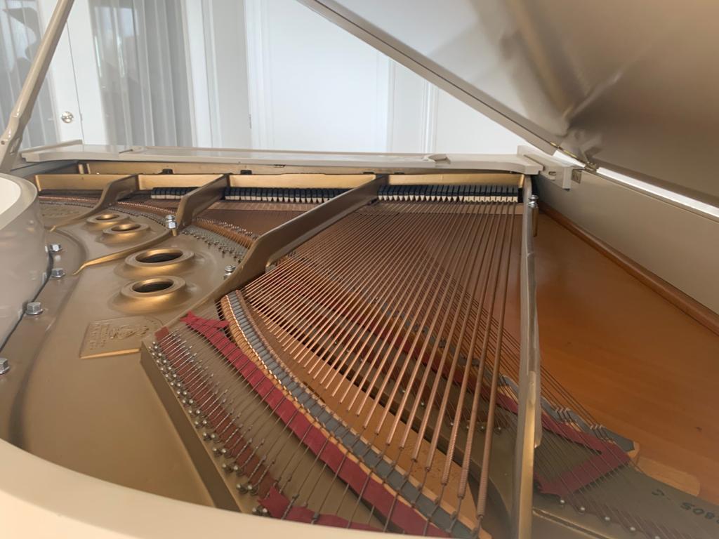 Beige Used Steinway Model L piano | New York