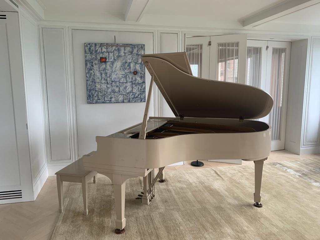 Beige Used Steinway Model L piano | New York